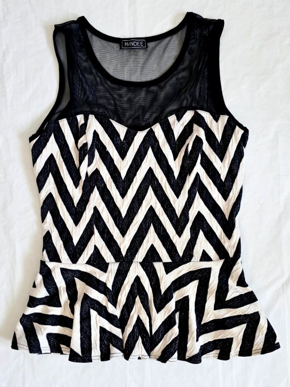 NWOT Mandee Sleeveless Black & White Chevron Print with Mesh & Peplum Top